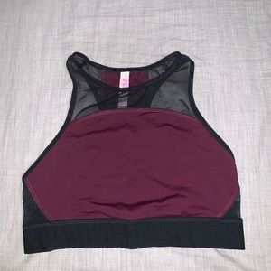 Sport bra w/ mesh